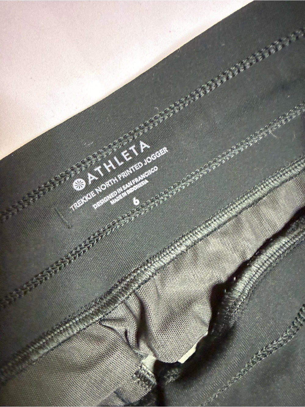 Athleta Olive Floral Drawstring Joggers - Picture 3 of 7
